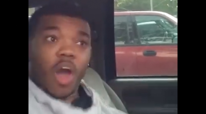 Damn: Chick Smacks Her Boyfriend For Allegedly Cheating On Her!