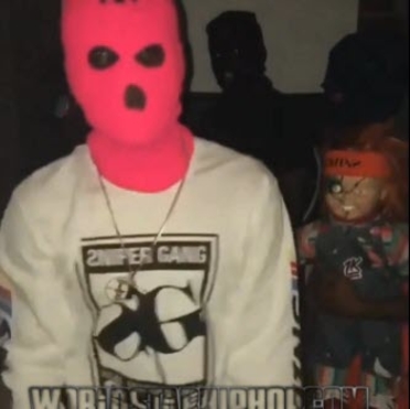 Haitians Ain't Playing: Goons Reppin Kodak Black's Sniper Gang Put The Voodoo On NBA Youngboy.. Send Him A Warning & Burns His Merch!