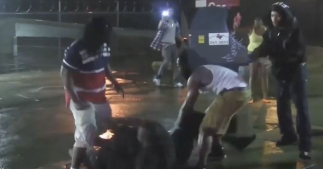 In The Rain & All: Crazy Brawl Breaks Out At The Gas Station!
