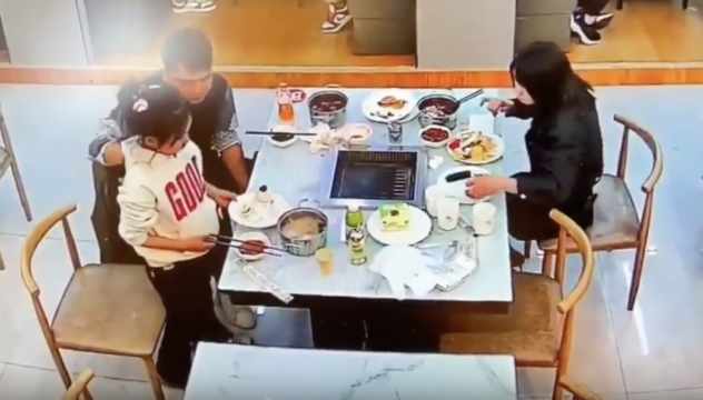 She Wildin: Dude Should Probably Get A Divorce After His Wife Does This At Dinner!